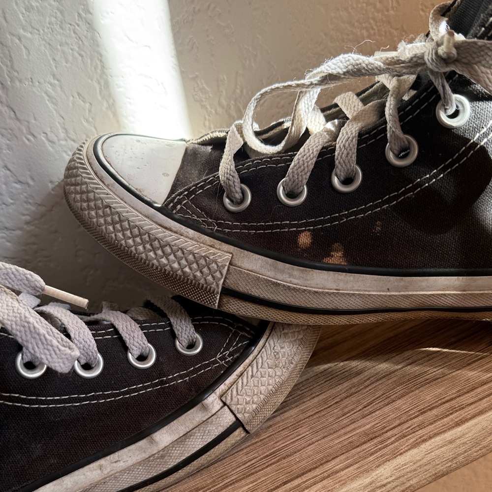 Converse Kids Black and White High-Top Sneakers - Picture 4 of 6